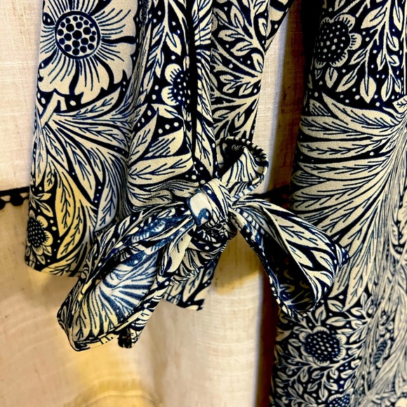 H&M Dresses H And M Floral Dress Poshmark